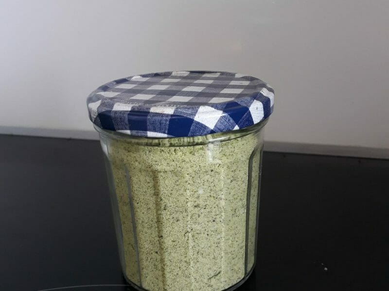 Cliquez pour zoomer ! Sel aromatisé aux herbes Thermomix par flor43