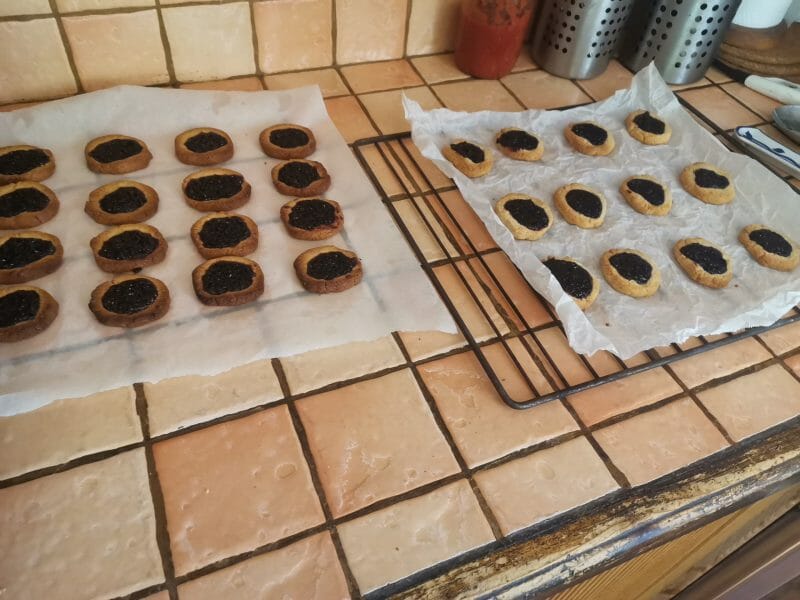 Cliquez pour zoomer ! Jam drops – Biscuits à la confiture Thermomix par Toche