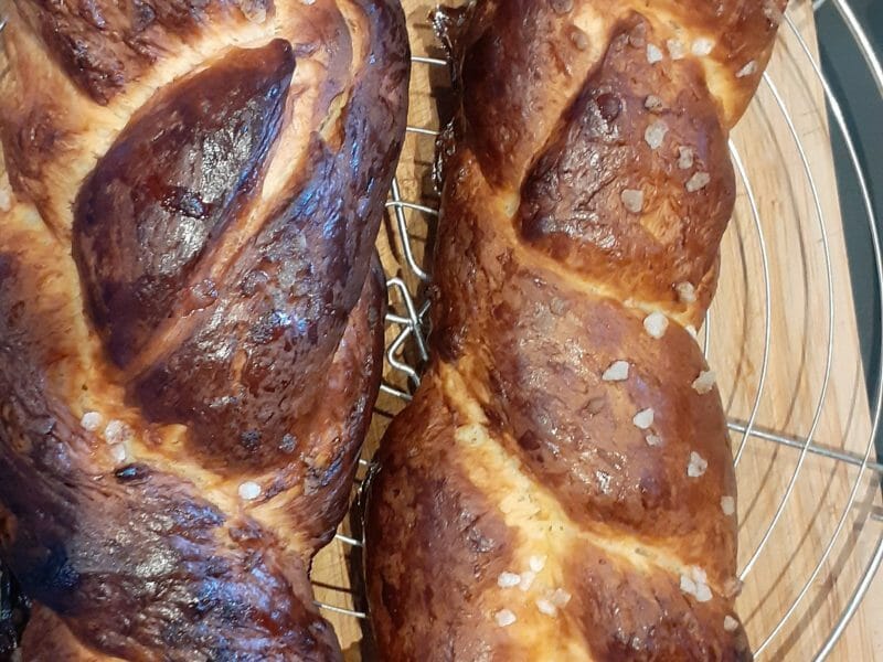 Cliquez pour zoomer ! Brioche tressée à la mie filante Thermomix par liv_1