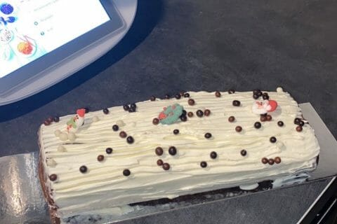 Cliquez pour zoomer ! Bûche de Noël framboises et chocolat blanc Thermomix par wassimthania2017