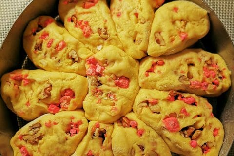 Cliquez pour zoomer ! Brioche aux pralines roses Thermomix par minia17