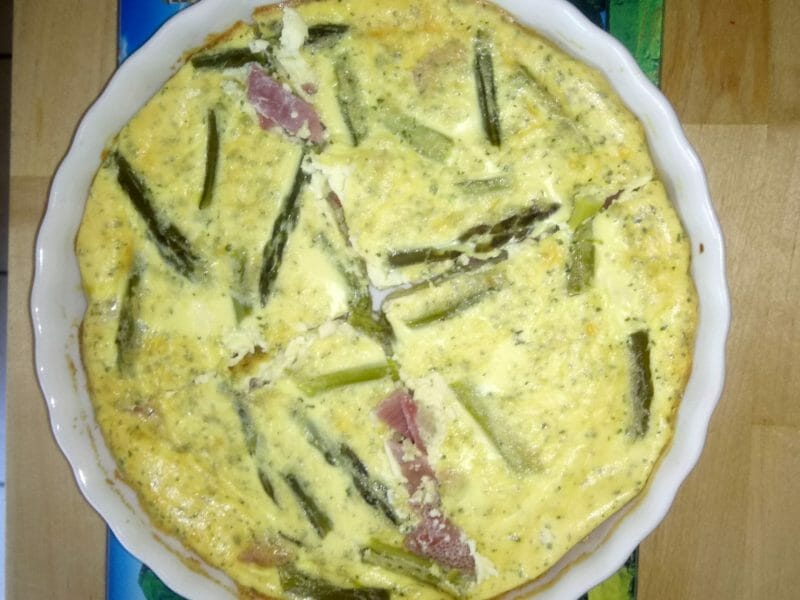 Cliquez pour zoomer ! Quiche sans pâte Thermomix par titia80