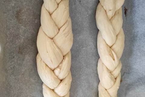 Cliquez pour zoomer ! Brioche tressée à la mie filante Thermomix par elodie_649