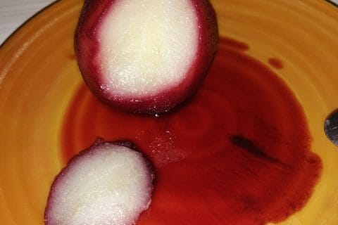 Cliquez pour zoomer ! Poires au vin rouge Thermomix par rabbittwin94