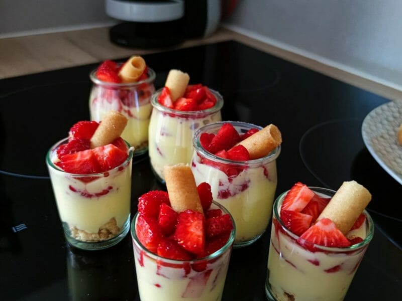 Cliquez pour zoomer ! Tarte aux fraises destructurée Thermomix par Chef Camille 👩🍳