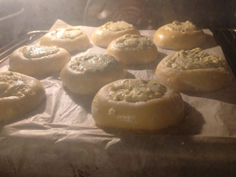 Cliquez pour zoomer ! Poğaça – Petits pains Turcs à la Feta Thermomix par asegun