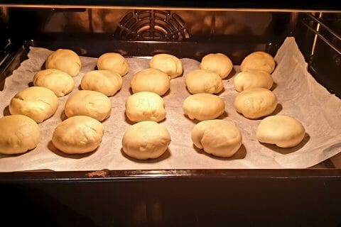 Cliquez pour zoomer ! Mini buns au chorizo Thermomix par neeneeson