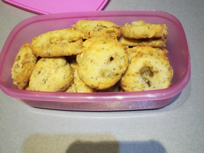 Cliquez pour zoomer ! Cookies noix et roquefort Thermomix par fourmi10