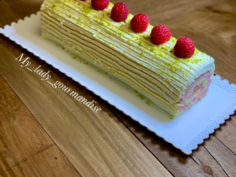 Cliquez pour zoomer ! Bûche de Noël framboises et chocolat blanc Thermomix par mely_4