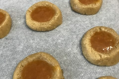 Cliquez pour zoomer ! Jam drops – Biscuits à la confiture Thermomix par valeriederomans