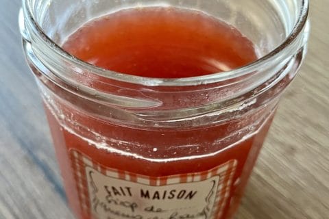 Cliquez pour zoomer ! Sirop de queues de fraises Thermomix par valeriederomans