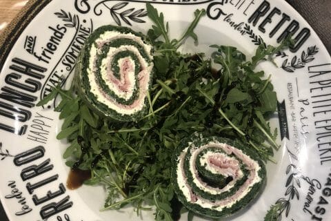 Cliquez pour zoomer ! Roulé aux épinards, saumon et Boursin Thermomix par cyrielle_40