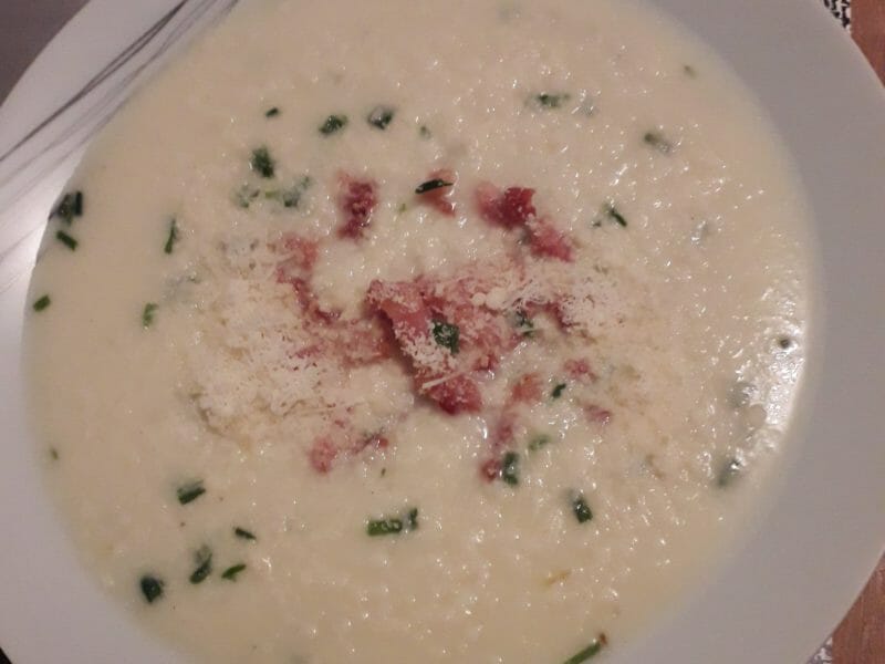 Cliquez pour zoomer ! Velouté de chou-fleur Thermomix par ste_27