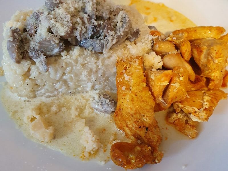 Cliquez pour zoomer ! Risotto poulet et champignons Thermomix par lou77