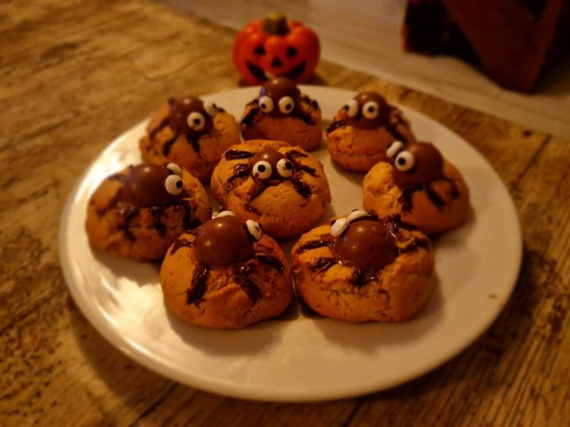Cliquez pour zoomer ! Spider cookies – cookies araignées Thermomix par mylene_omont