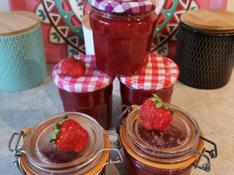 Cliquez pour zoomer ! Confiture de fraises Thermomix par Neylaju