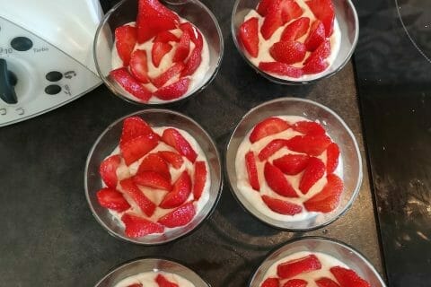 Cliquez pour zoomer ! Tarte aux fraises sans cuisson Thermomix par chloegiraudeau