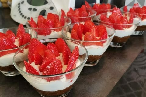 Cliquez pour zoomer ! Tarte aux fraises sans cuisson Thermomix par chloegiraudeau