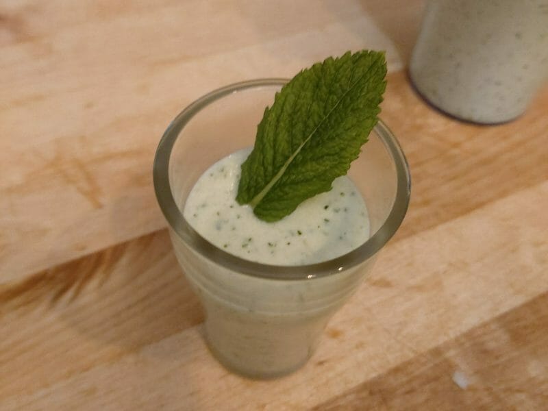 Soupe froide concombre et menthe au Thermomix - Cookomix