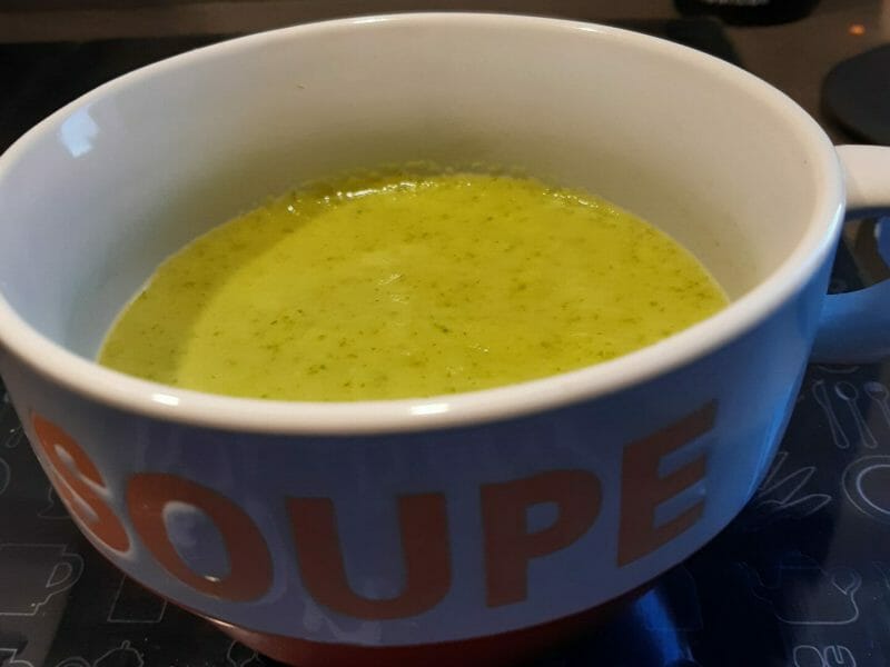 Cliquez pour zoomer ! Velouté aux fanes de radis Thermomix par pilounette