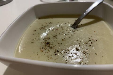 Cliquez pour zoomer ! Velouté de fonds d’artichauts Thermomix par yasmin21