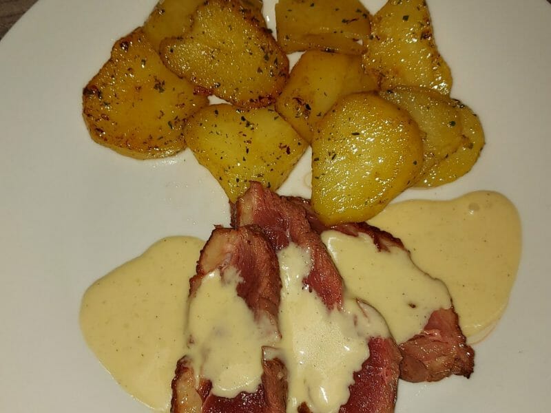 Cliquez pour zoomer ! Magret de canard sauce au poivre blanc Thermomix par miss_grugru