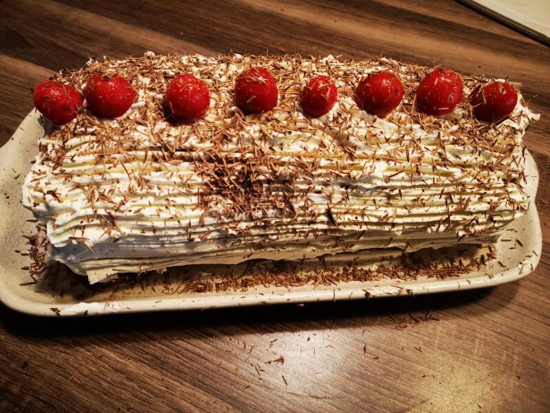 Cliquez pour zoomer ! Bûche forêt noire Thermomix par melvan