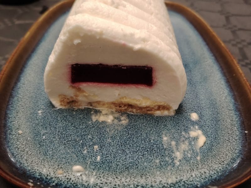 Cliquez pour zoomer ! Bûche citron et framboises Thermomix par quentin2013