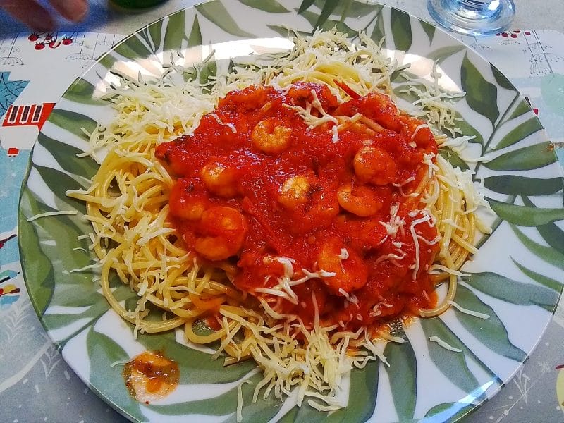 Cliquez pour zoomer ! Spaghettis aux crevettes et à l’ail Thermomix par Brigitte