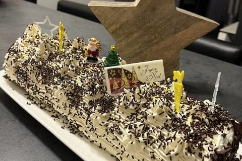 Cliquez pour zoomer ! Bûche forêt noire Thermomix par sandrinha16