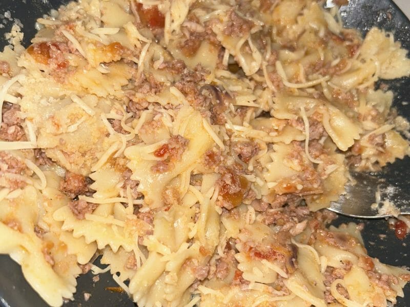 Cliquez pour zoomer ! Farfalle aux chipolatas Thermomix par kelly0725