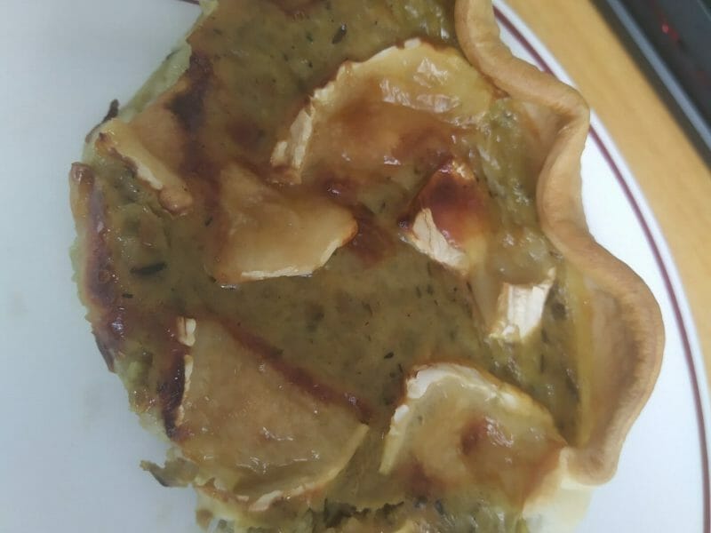 Cliquez pour zoomer ! Tarte aux échalotes et au chèvre Thermomix par sophie_525