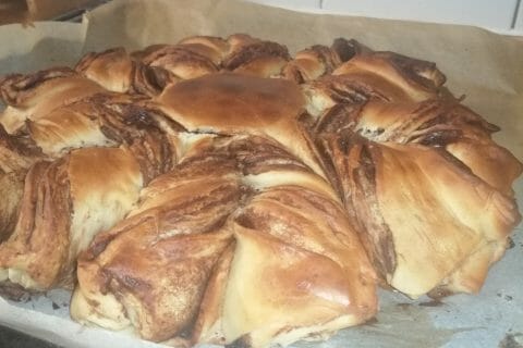 Cliquez pour zoomer ! Brioche étoilée au Nutella Thermomix par mathiilde.beauty