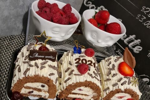 Cliquez pour zoomer ! Bûche forêt noire Thermomix par anaflo57