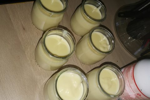 Cliquez pour zoomer ! Crème dessert au chocolat blanc Thermomix par calimero02