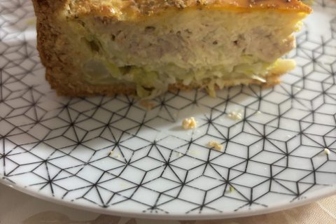 Cliquez pour zoomer ! Gâteau poireaux, lardons et fromage Thermomix par ninicook77