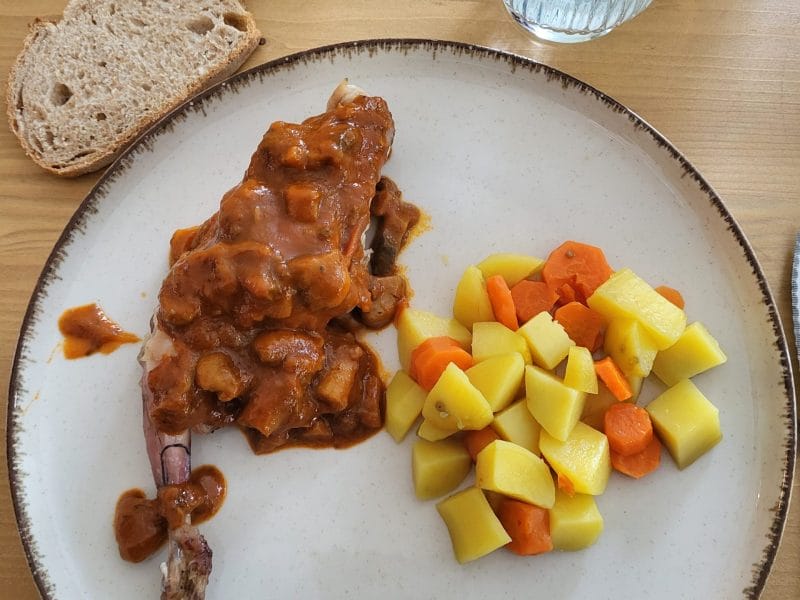 Cliquez pour zoomer ! Lapin sauce chasseur Thermomix par cindybm
