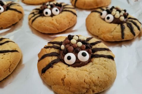 Cliquez pour zoomer ! Spider cookies – cookies araignées Thermomix par cindybm