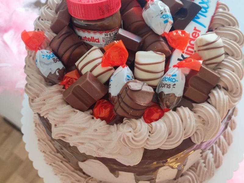 Cliquez pour zoomer ! Layer cake Kinder Bueno Thermomix par Delweber