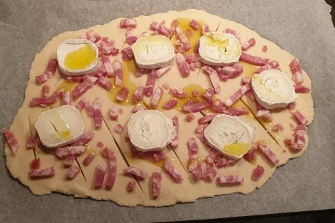 Cliquez pour zoomer ! Fougasse chèvre et lardons Thermomix par celia_105