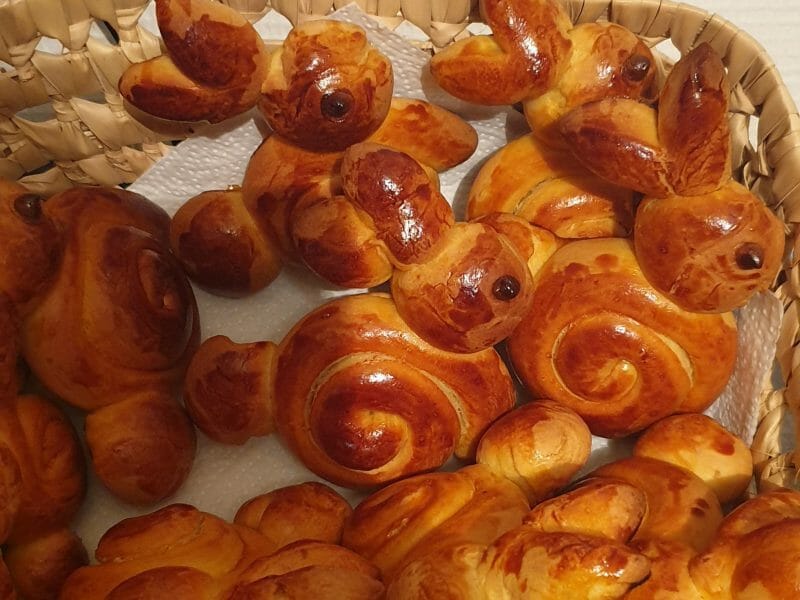Cliquez pour zoomer ! Brioches lapin de Pâques Thermomix par moi13