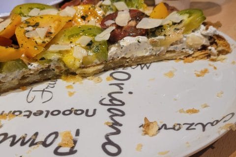 Cliquez pour zoomer ! Tarte feuilletée fromage frais et tomates Thermomix par melanie_513