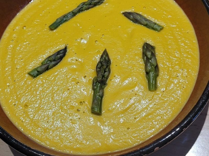 Cliquez pour zoomer ! Velouté d’asperges et carottes Thermomix par melanie_513