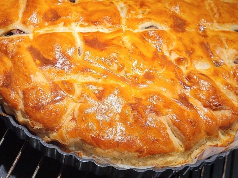 Cliquez pour zoomer ! Tourte aux cuisses de canard confites et champignons Thermomix par melanie_513