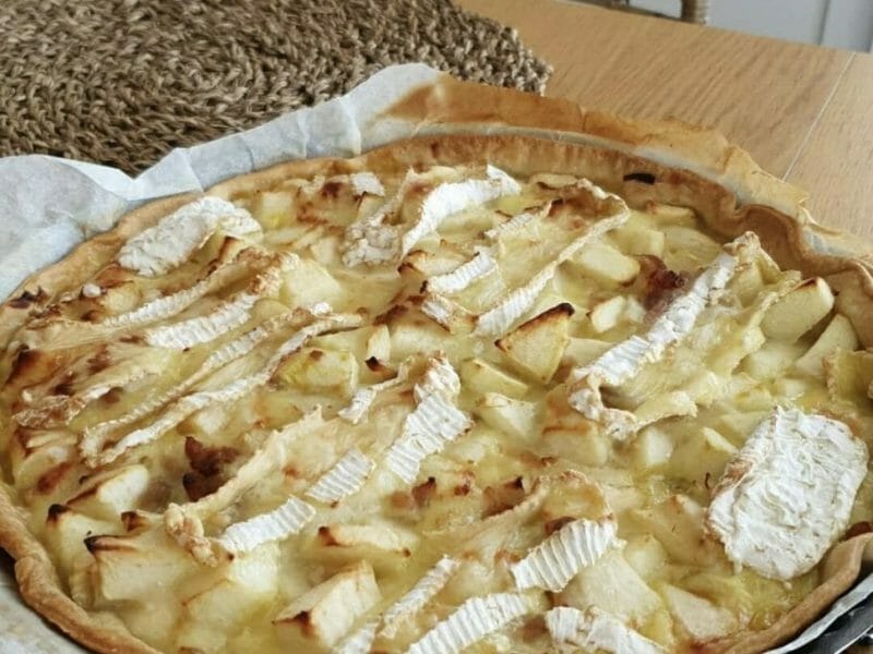 Cliquez pour zoomer ! Tarte au camembert, pommes et lardons Thermomix par Princesse Mathilde
