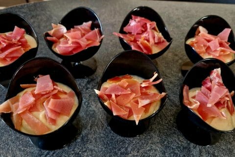 Cliquez pour zoomer ! Mousse d’asperges au saumon fumé Thermomix par valerie_341