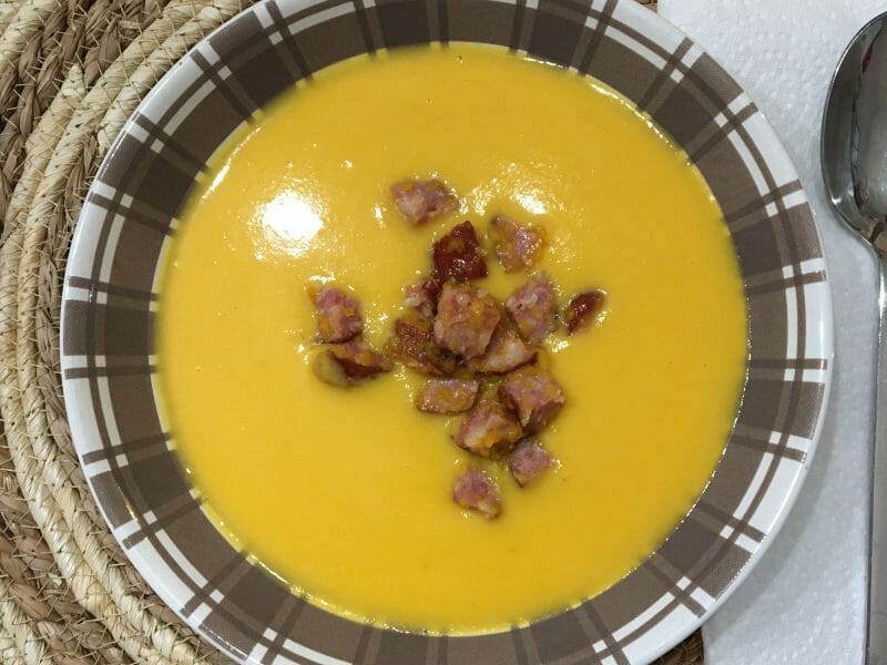 Cliquez pour zoomer ! Crème de butternut à la Morteau Thermomix par Vero67500