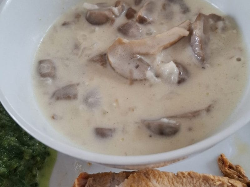 Cliquez pour zoomer ! Sauce aux champignons Thermomix par slysly