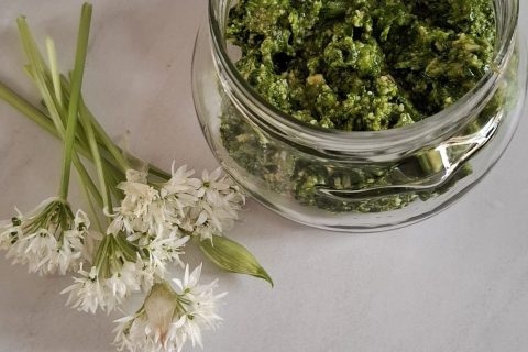 Cliquez pour zoomer ! Pesto à l’ail des ours Thermomix par slysly