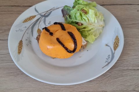 Cliquez pour zoomer ! Dômes à la mousse de poivrons et chèvre frais Thermomix par slysly